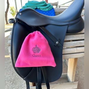 Pink “Queen” embroidered stirrup covers